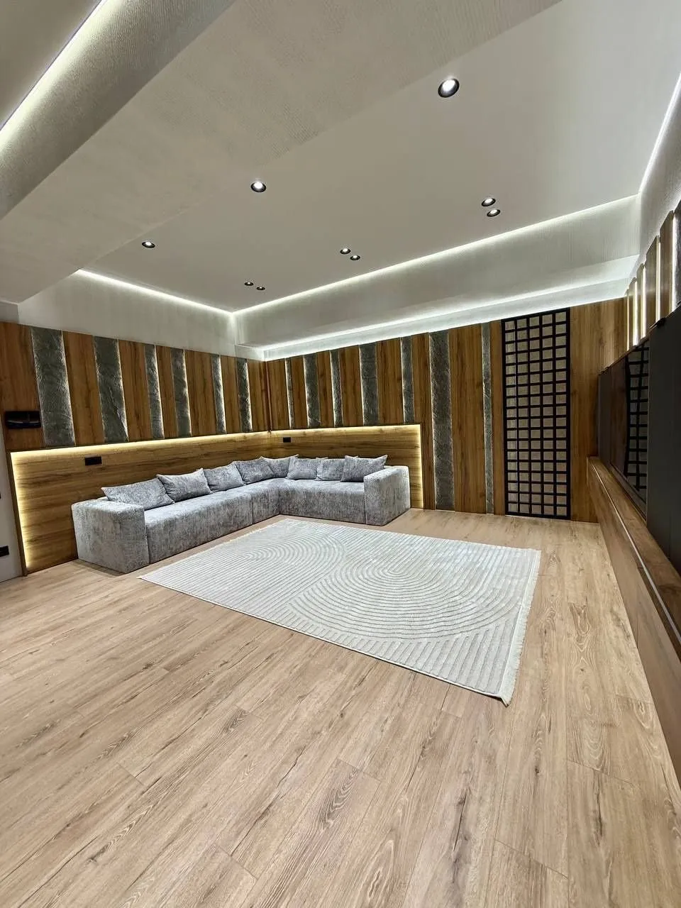 98 m², 3-xonali kvartira, 7/9