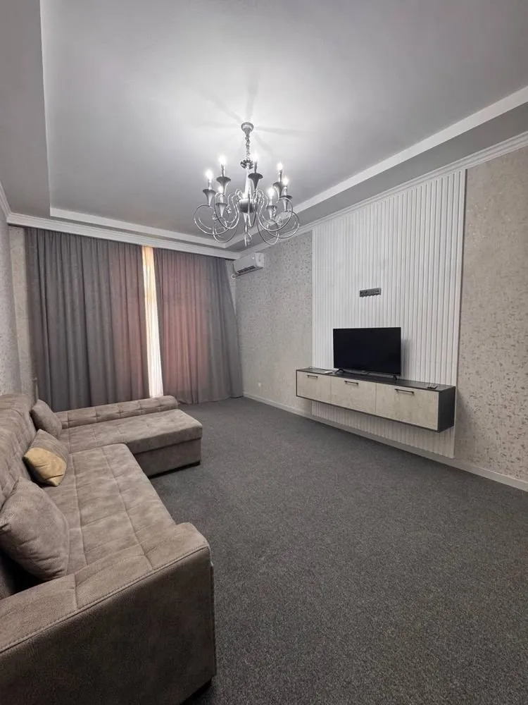 80 м², 3-комн. квартира, 7/8