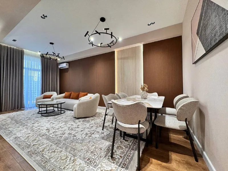 112 м², 4-комн. квартира, 8/14