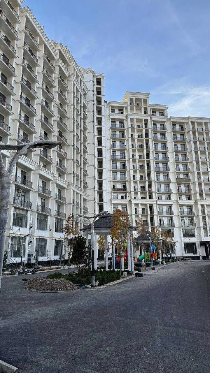 85 m², 3-xonali kvartira, 8/12