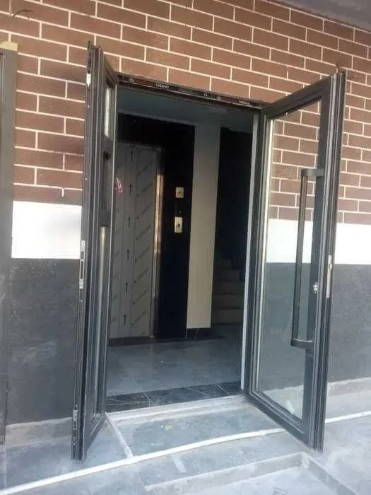 38 м², 2-комн. квартира, 1/9