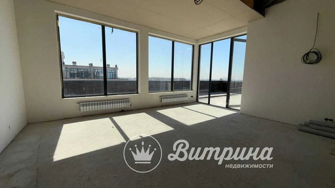 245 м², многокомнатная квартира, 8/8