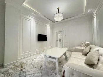 70 m², 3-xonali kvartira, 4/8-2