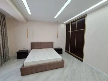 198 м², 5-комн. квартира, 5/8-3