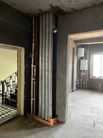 130 м², 3-комн. квартира, 8/11-1