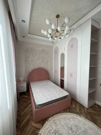 91 м², 3-комн. квартира, 4/10-1