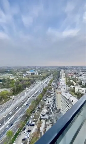 82 м², 2-комн. квартира, 23/27-0