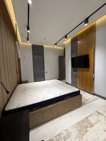115 м², 3-комн. квартира, 1/7-3