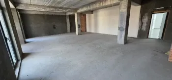 106 m², 3-xonali kvartira, 3/10-3