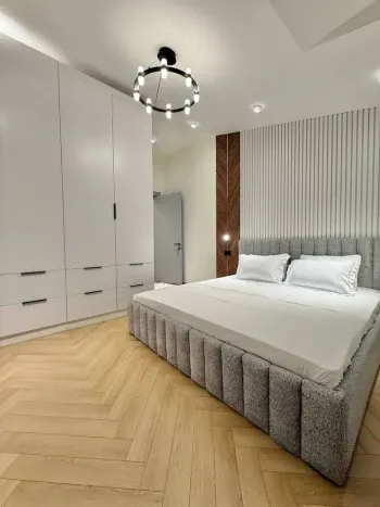 163 м², 5-комн. квартира, 9/10-1