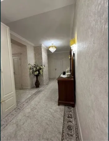 96 м², 3-комн. квартира, 4/8-2