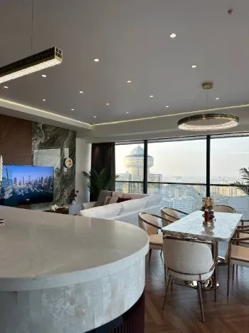 126 м², 3-комн. квартира, 18/27-1