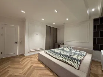 124 м², 4-комн. квартира, 1/8-1