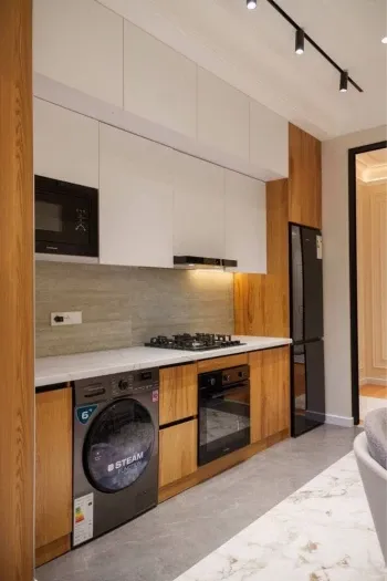 130 m², 4-xonali kvartira, 13/16-3