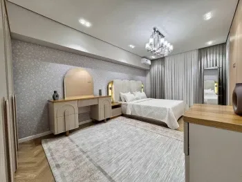 145 м², 4-комн. квартира, 4/10-2