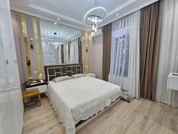 76 м², 3-комн. квартира, 1/10-3