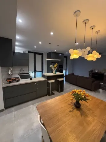 140 м², 3-комн. квартира, 5/10-3