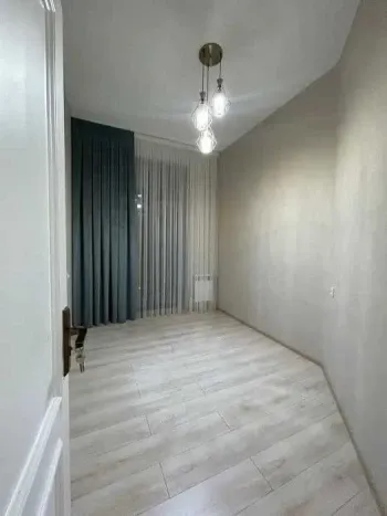 80 m², 3-xonali kvartira, 3/10-1