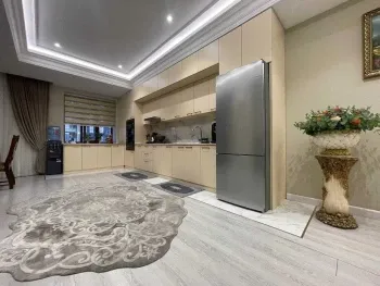 192 м², 4-комн. квартира, 9/10-2