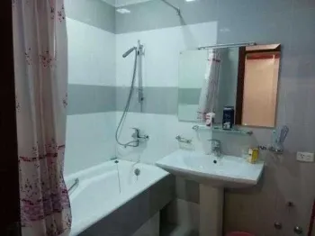 150 м², 4-комн. квартира, 4/8-3
