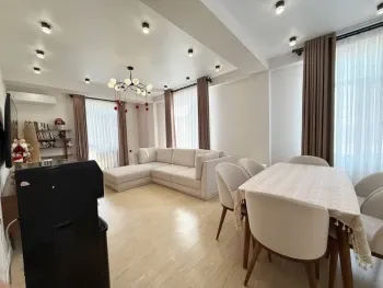 84 m², 3-xonali kvartira, 5/15-1