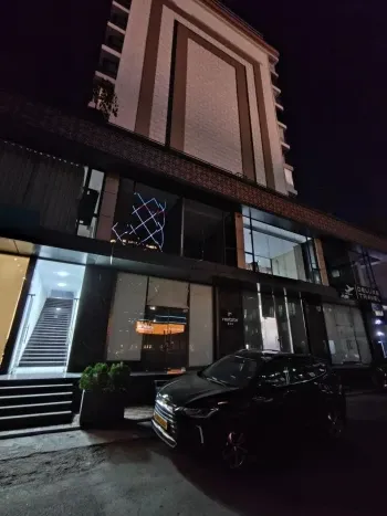 107 м², 3-комн. квартира, 9/12-0