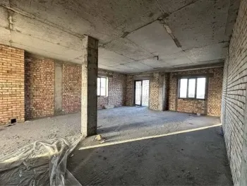 125 м², 3-комн. квартира, 3/10-2