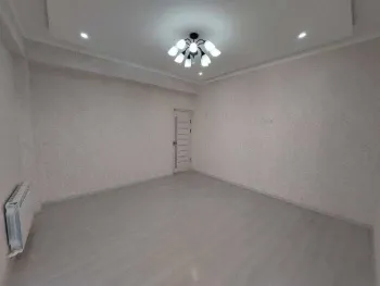 90 м², 3-комн. квартира, 4/9-3