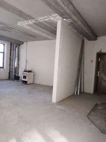 82 м², 3-комн. квартира, 4/6-3
