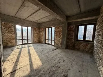 86 м², 3-комн. квартира, 2/8-3