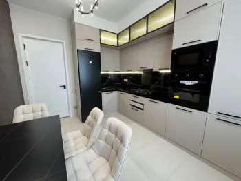 104 м², 4-комн. квартира, 7/10-1