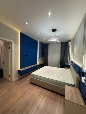 130 м², 2-комн. квартира, 5/6-0