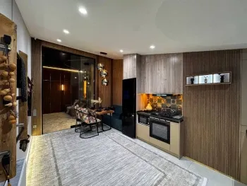 100 м², 3-комн. квартира, 10/10-1