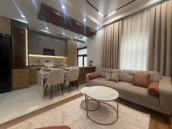 98 m², 4-xonali kvartira, 5/8-1
