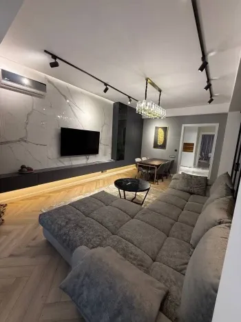 130 m², 3-xonali kvartira, 2/8-1