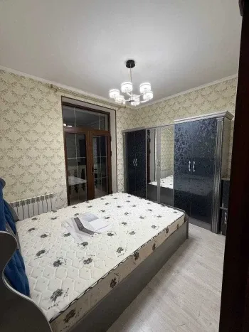 78 м², 3-комн. квартира, 2/8-2