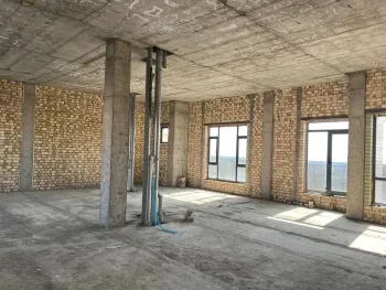 238 m², 4-xonali kvartira, 8/8-0