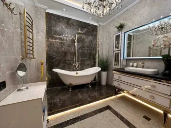 210 м², 3-комн. квартира, 3/8-0