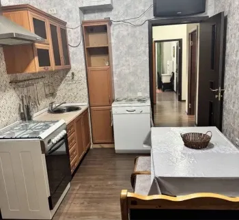 86 м², 3-комн. квартира, 2/8-3