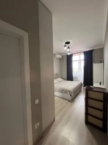 95 м², 4-комн. квартира, 5/8-1