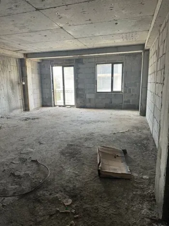 65 m², 3-xonali kvartira, 6/12-0