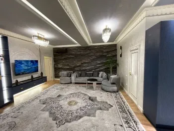 116 m², 4-xonali kvartira, 3/8-1