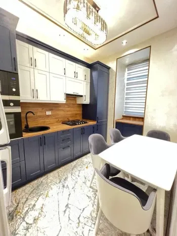 150 m², 4-xonali kvartira, 7/8-3