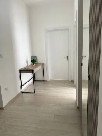 54 м², 2-комн. квартира, 8/9-2