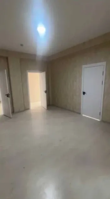 130 м², 4-комн. квартира, 3/12-0