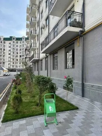 100 м², 4-комн. квартира, 2/10-0