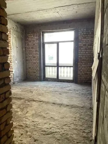 100 m², 3-xonali kvartira, 3/10-1