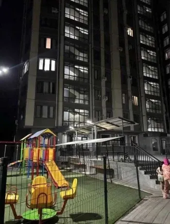 75 м², 3-комн. квартира, 8/10-1