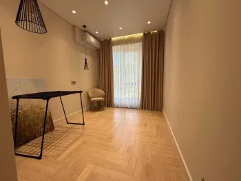 84 м², 3-комн. квартира, 2/10-3