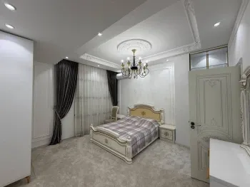 320 м², многокомнатная квартира, 9/10-3
